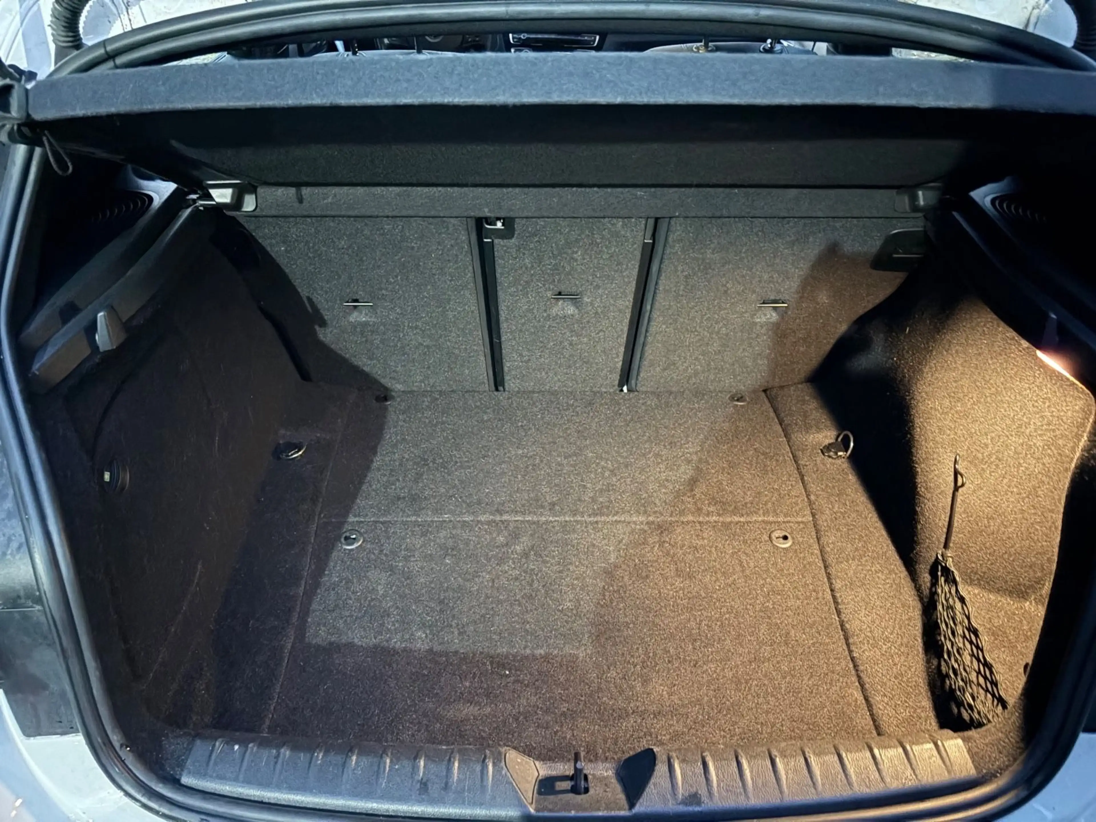 BMW 120 i*5-trg.*automatik*Leder*keyless*Navi*Tempo — photo 7