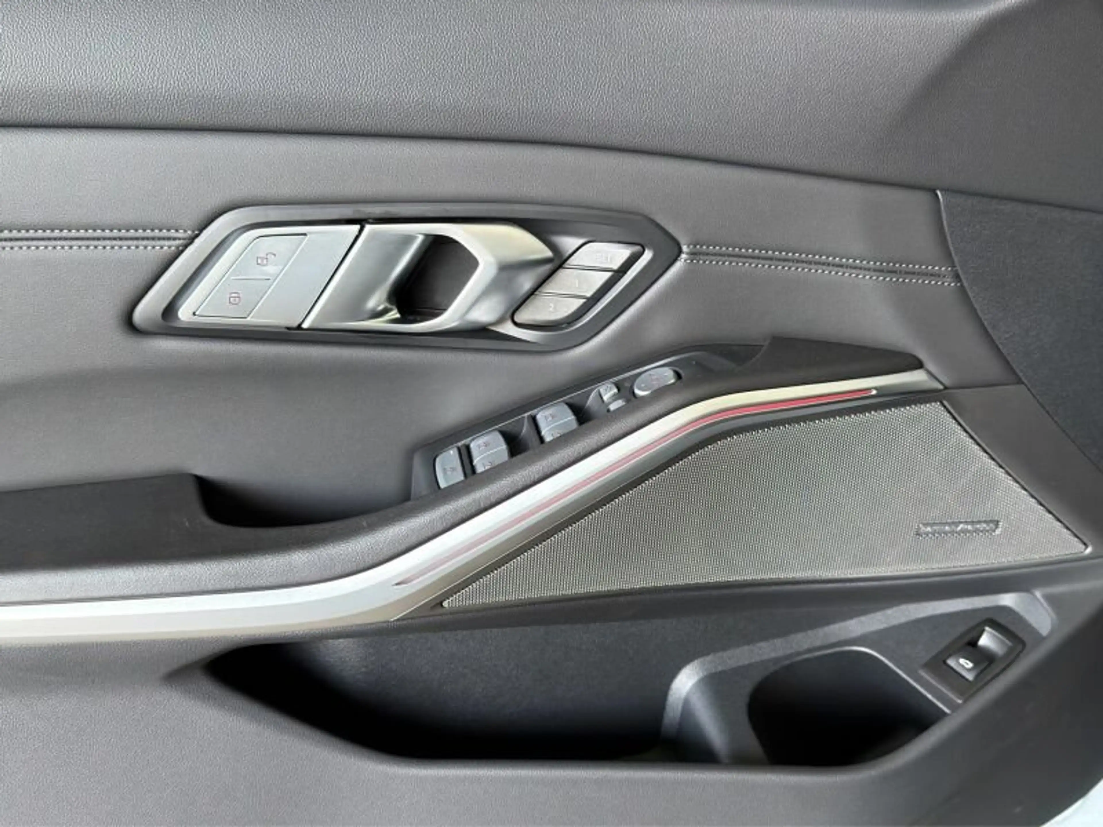 BMW M3 Comp xDr Vmax/S-Lüft/hk/GALV/360/ROLLO/HUD/hk — photo 13
