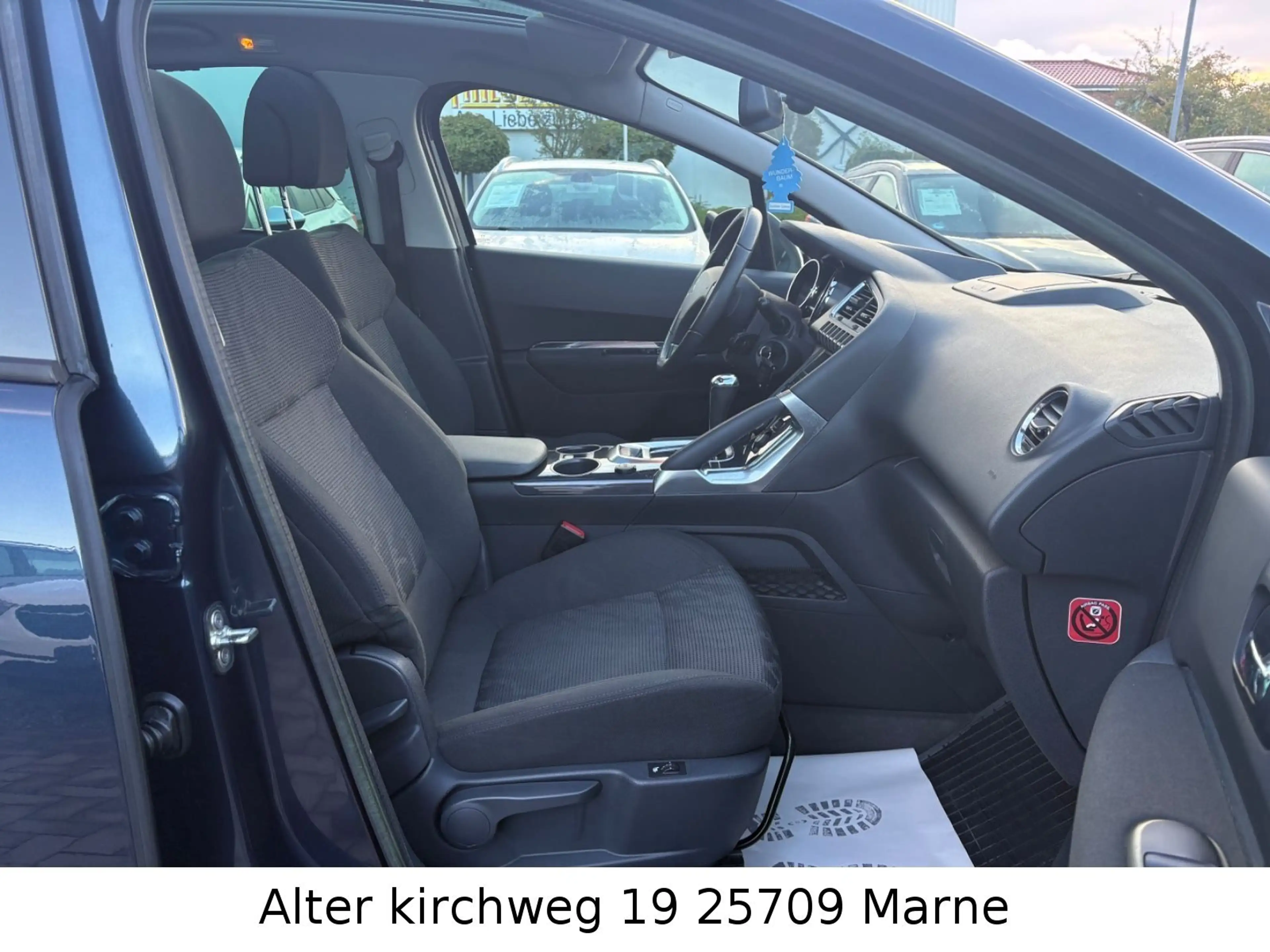 Peugeot 3008 Allure NAV.PDC.PANO.HUD.TEMP.AHK.CD.TÜV NEU — photo 11