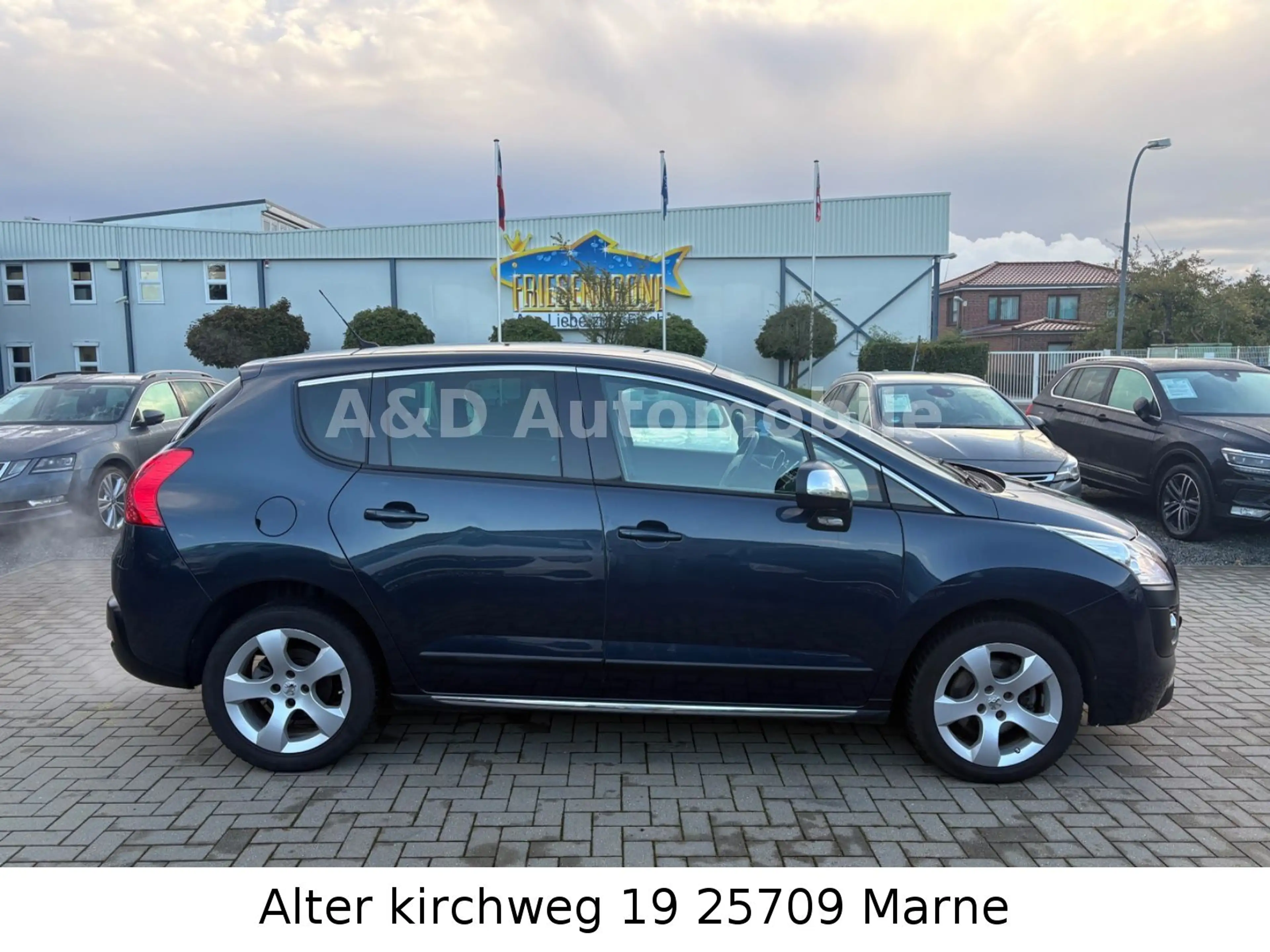Peugeot 3008 Allure NAV.PDC.PANO.HUD.TEMP.AHK.CD.TÜV NEU — photo 4