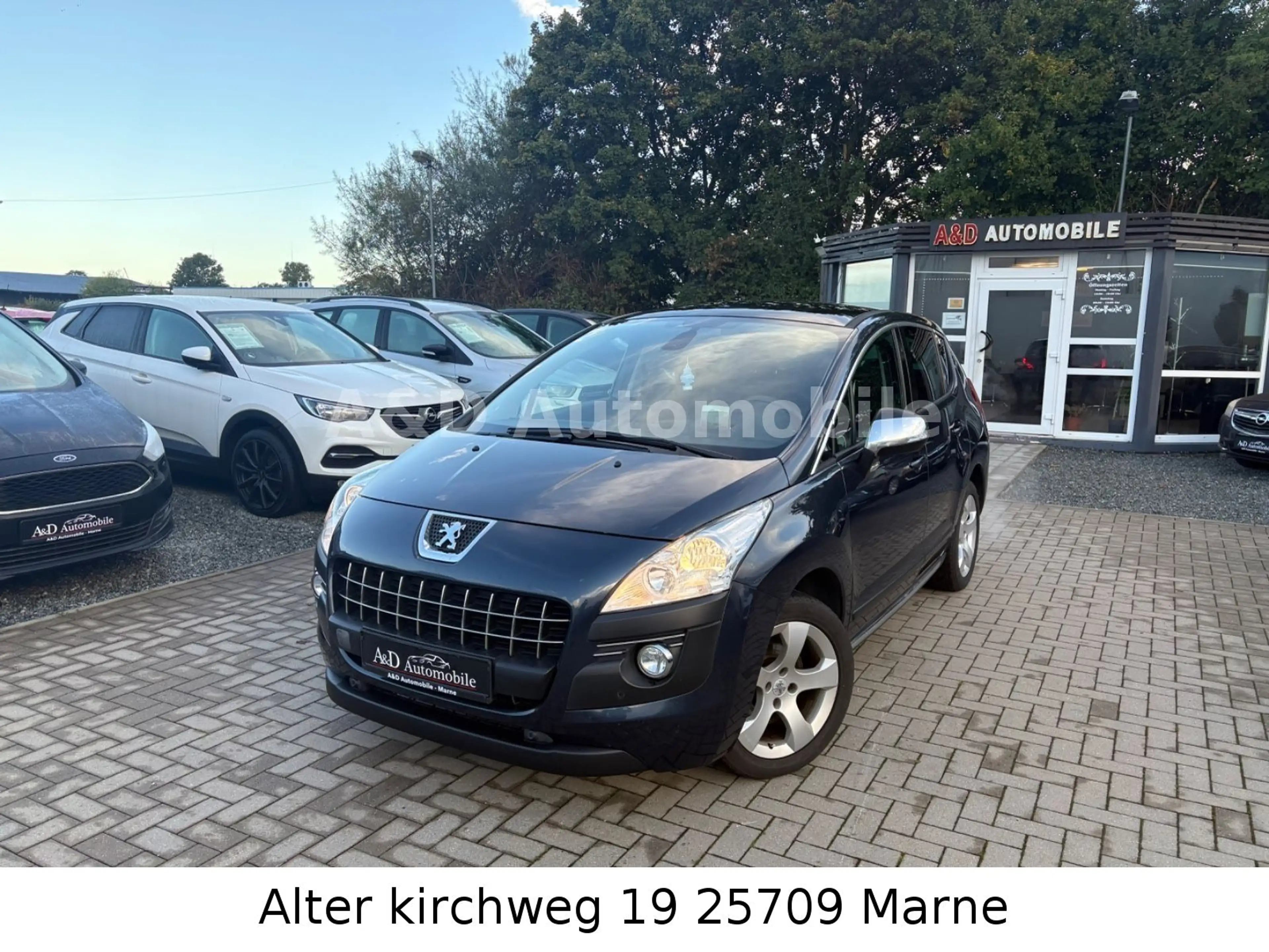 Peugeot 3008 Allure NAV.PDC.PANO.HUD.TEMP.AHK.CD.TÜV NEU
