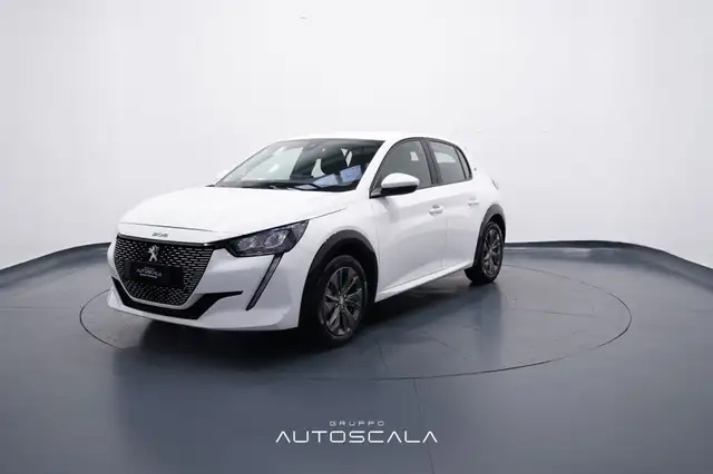 Peugeot 208 motore elettrico 136 CV Allure Pack