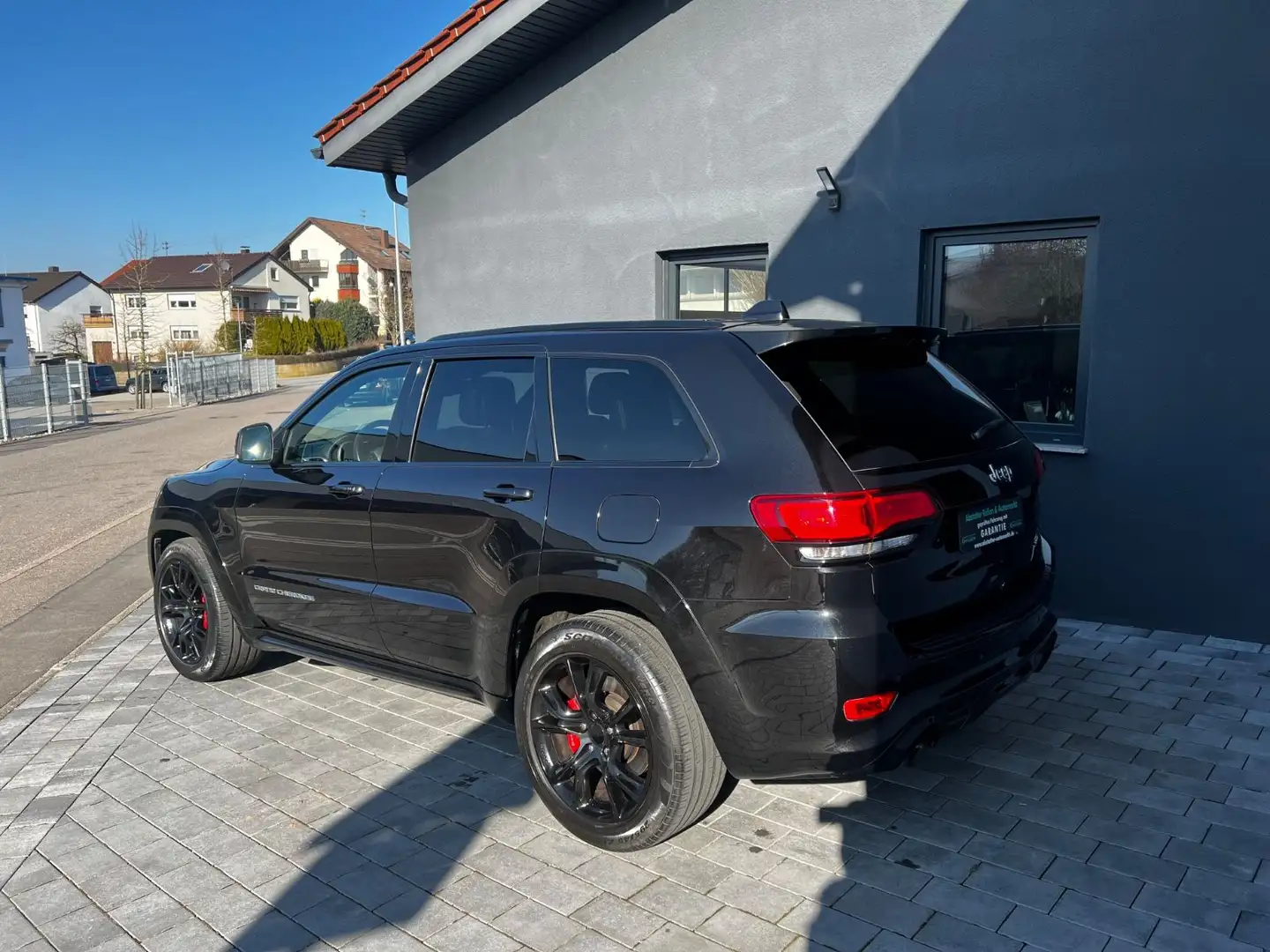 Jeep Grand Cherokee 6.4 V8 HEMI SRT Schwarz - 2