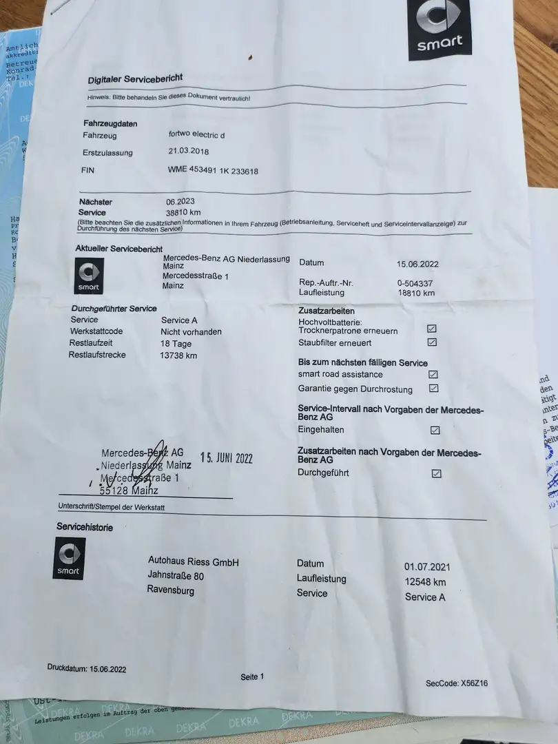 smart forTwo cabrio electric ) - 1