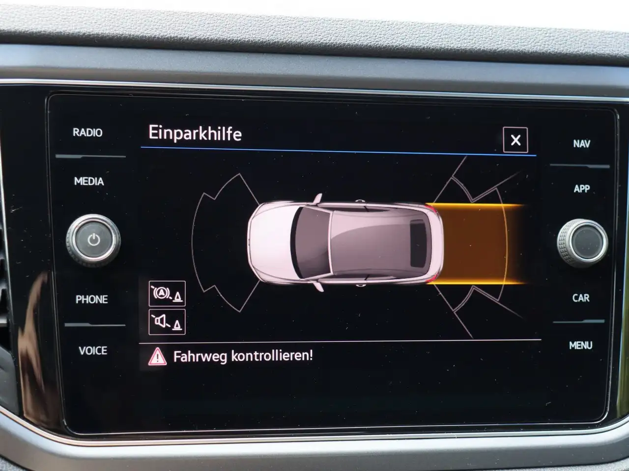 Volkswagen T-Roc 1.5TSI R-Line AHK Navi DSG ACC A, миниатюра 12