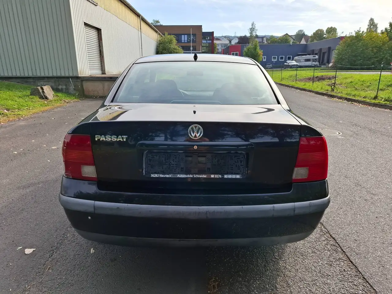 Volkswagen Passat 1.6 TÜV 04/2027 AHK, foto 4