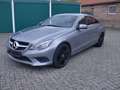 Mercedes-Benz E 200 E -Klasse Coupe Silver - thumbnail 2