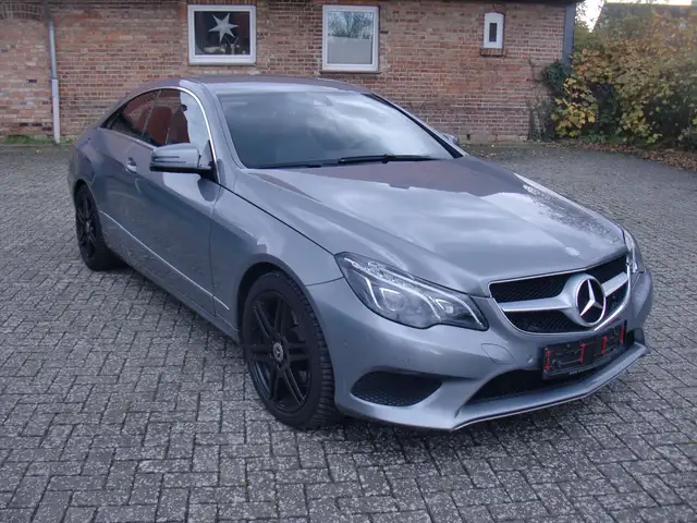 Mercedes-Benz E 200 E -Klasse Coupe