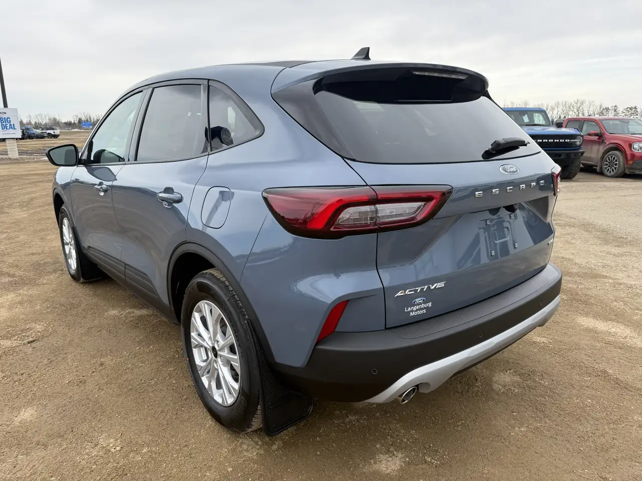 Ford Escape снимка Ford Escape