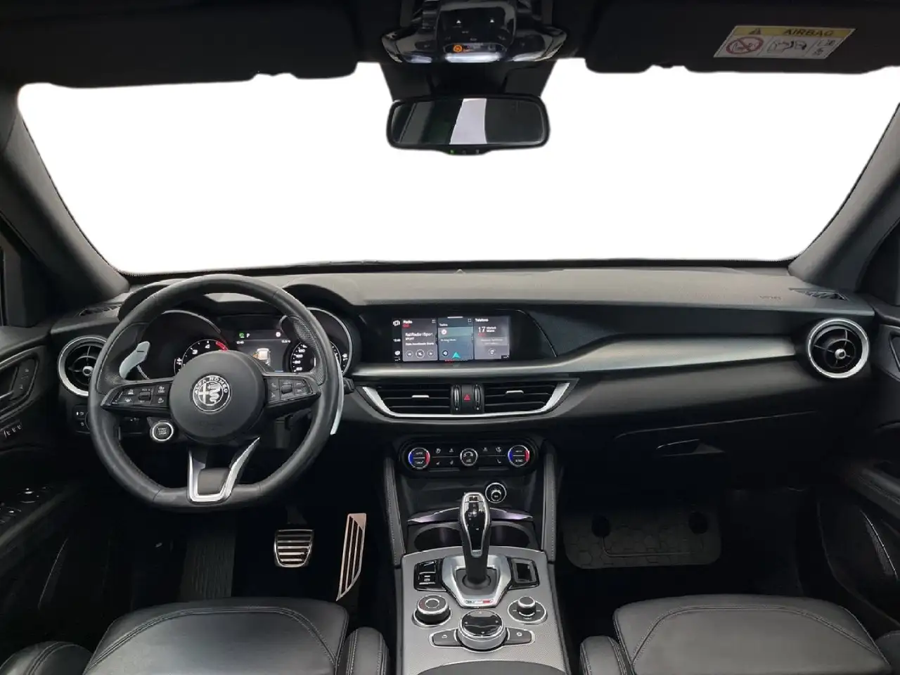 Alfa Romeo Stelvio 2022 — фото 11