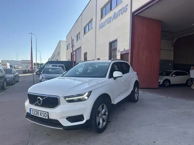 Volvo XC40 T3 Momentum