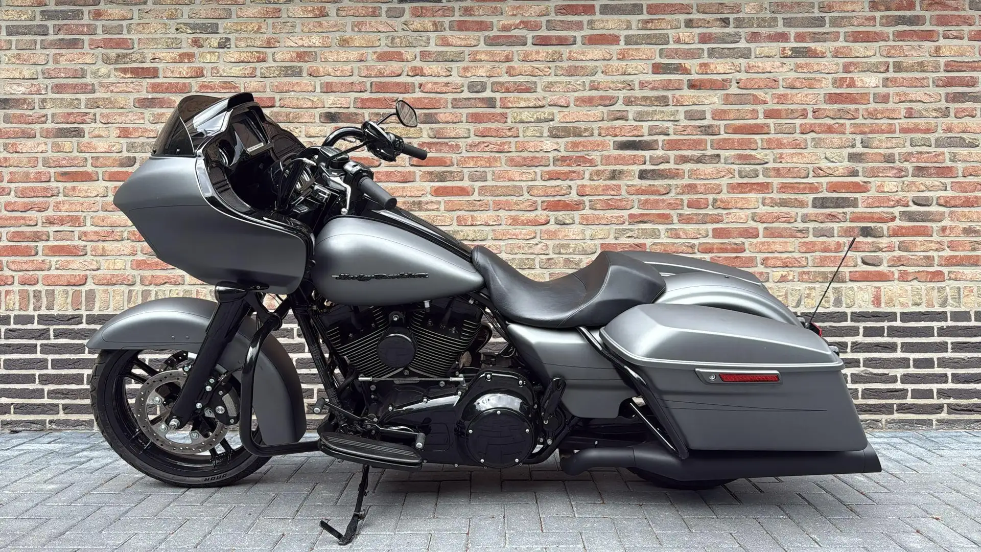 Harley-Davidson Road Glide 103 FLTRXS Special Roadglide blackout - 1