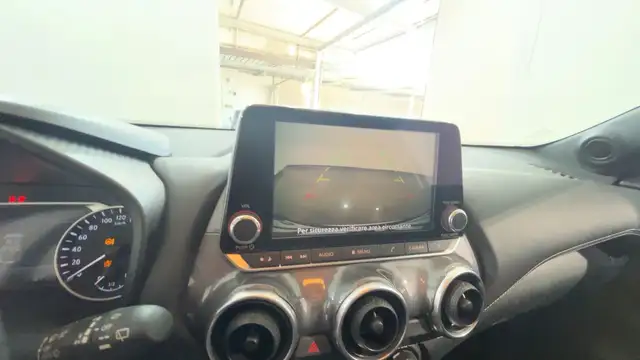 Nissan Juke view 15