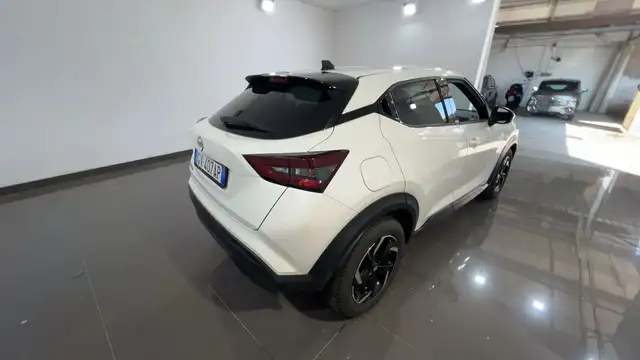 Nissan Juke view 4