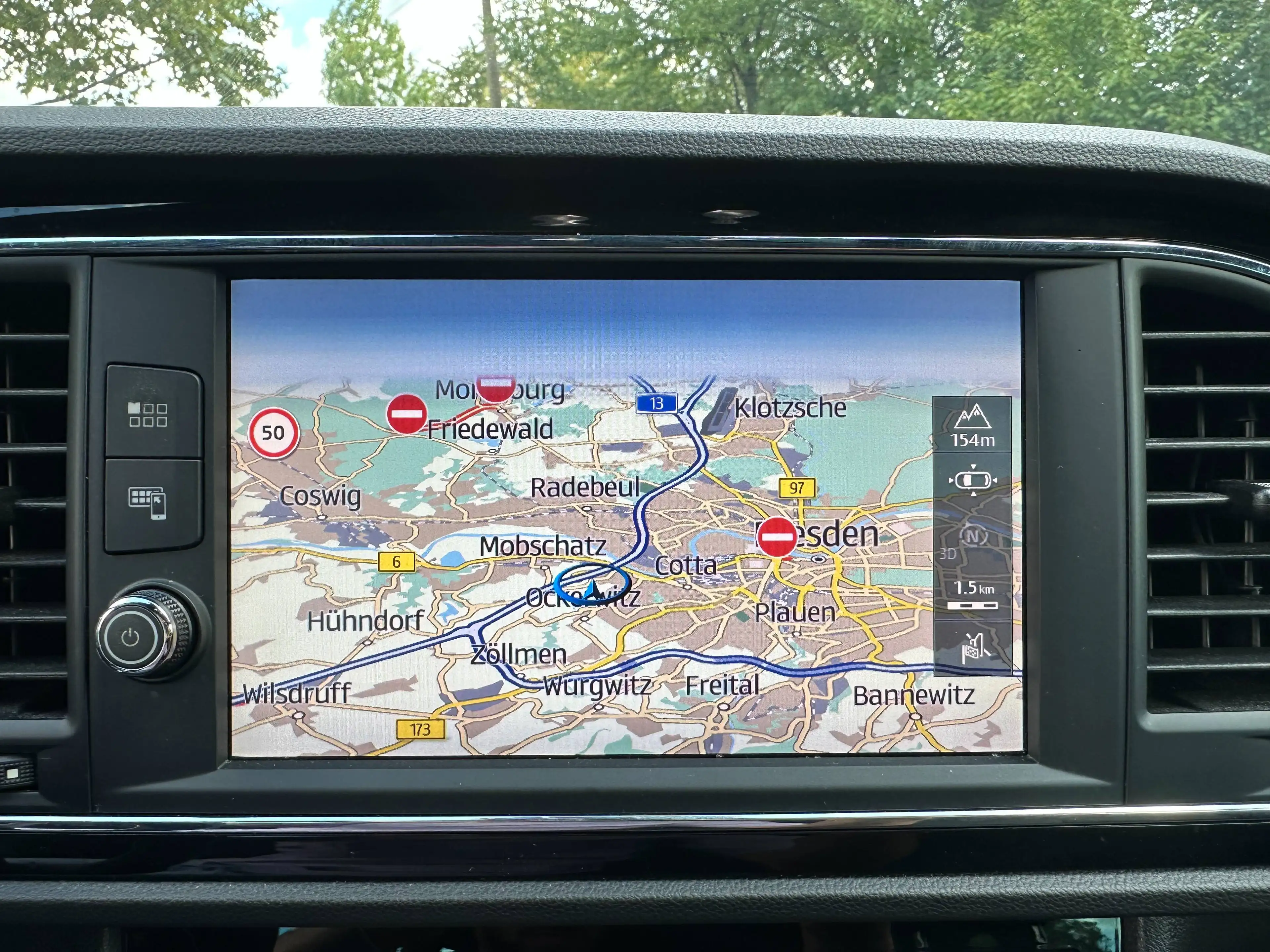 SEAT Leon FR 1.Hand Automatik LED Pano SHZ CARPLAY — photo 27