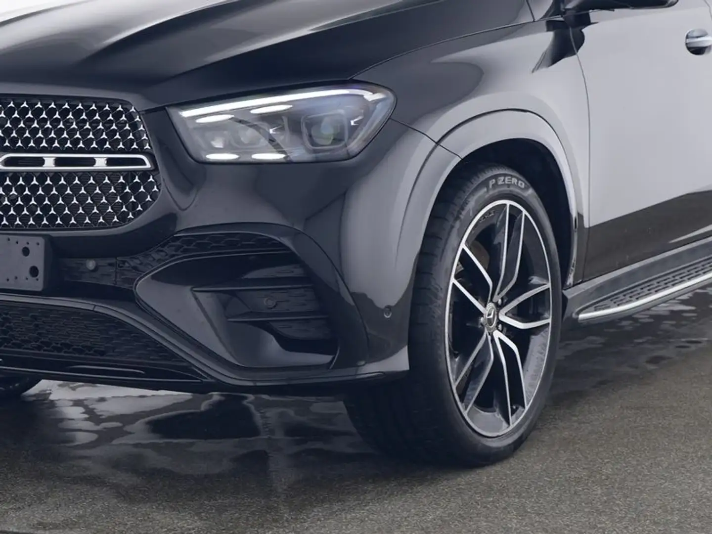Mercedes-Benz GLE 580 4M AMG Line 2x LED+MBUX+Night+Pano+Distr Zwart - 2