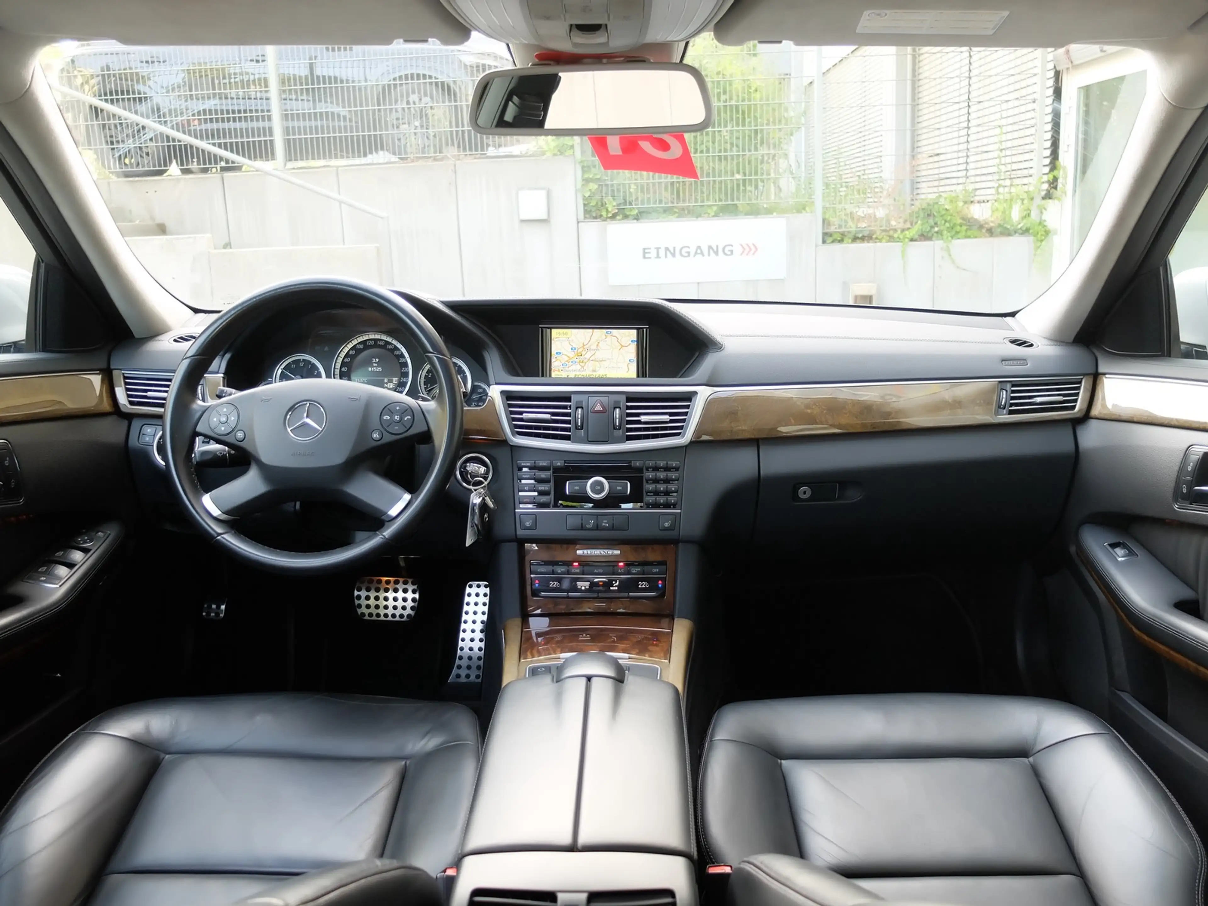 Mercedes-Benz E 350 Automatik Mercedes Scheckheft — photo 8