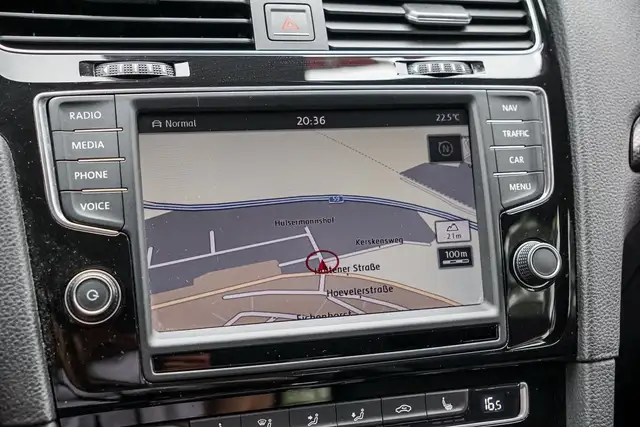 Volkswagen Golf view 7