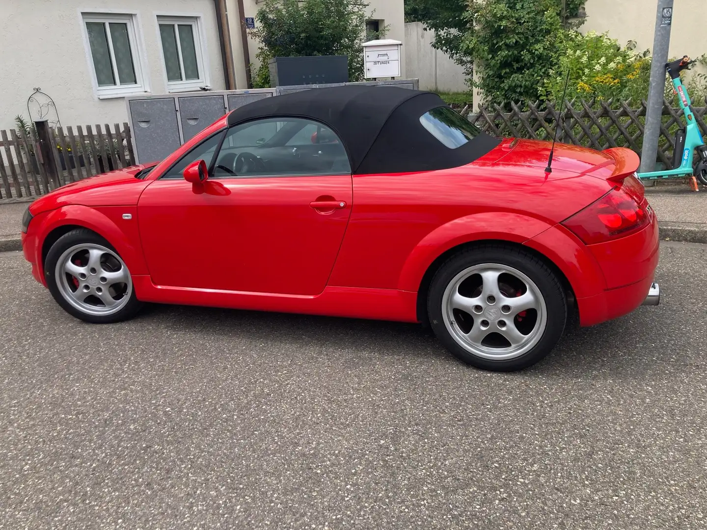 Audi TT TT Roadster 1.8 T Rouge - 1