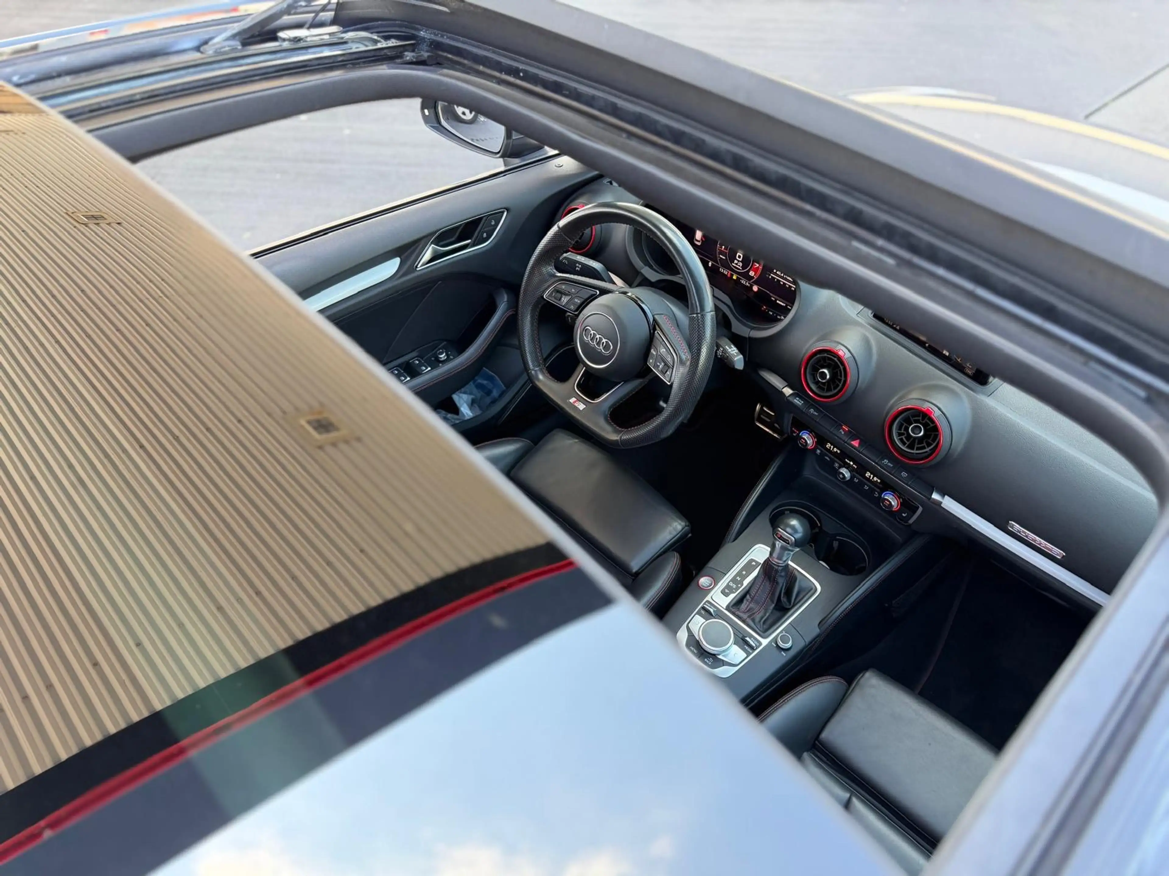 Audi A3 Sportback 2.0 TFSI S3 quattro Pro Line Plus(Perfec — photo 3