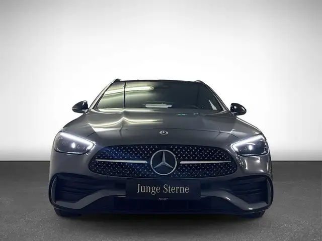 Mercedes-Benz C 300 de 4MATIC T-Modell mit EQ Hybrid Technologie Ansicht 2