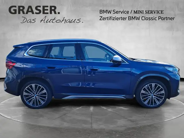 BMW X1 view 6
