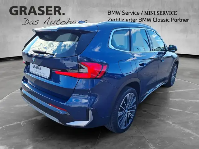 BMW X1 view 5