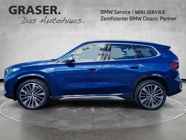 BMW X1 view 2