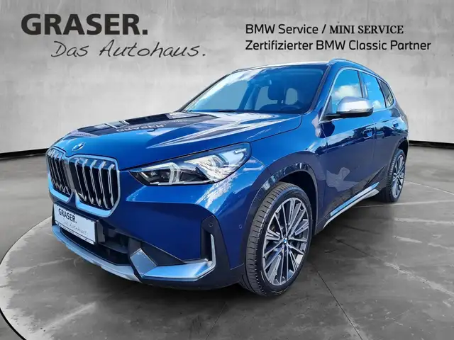 BMW X1 main image