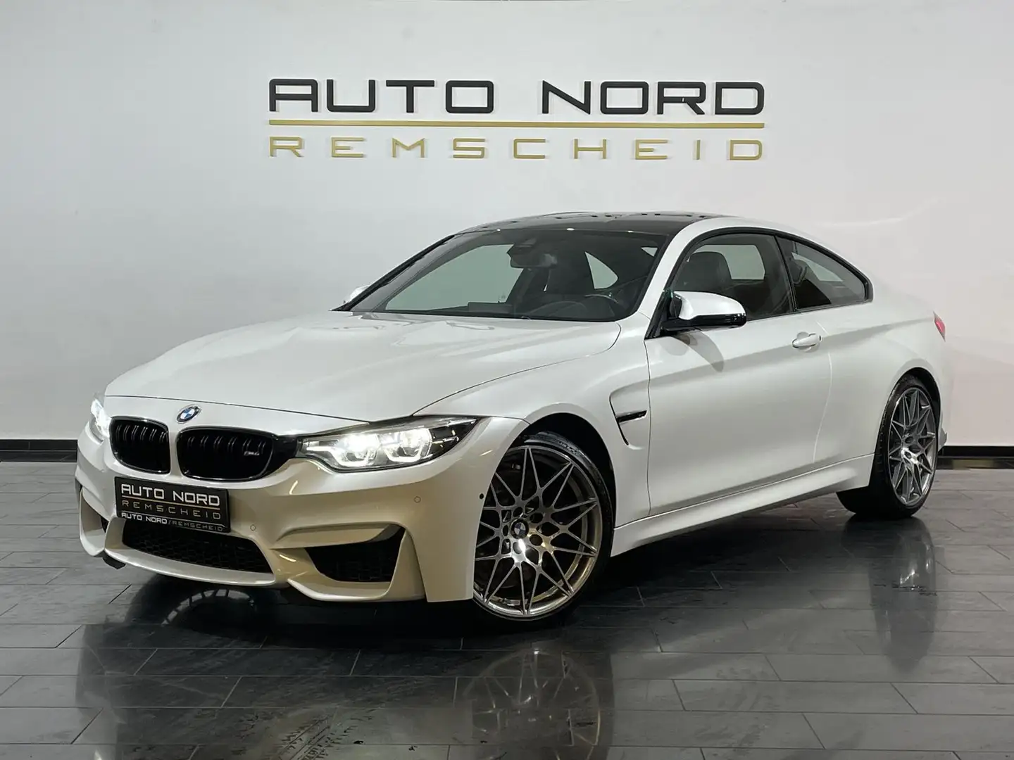 BMW M4 Competition*Carbon*360°Kamera*H-UP*Original* Blanc - 1