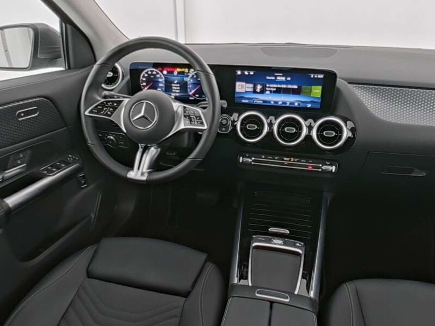 Mercedes GLA 200 200 AMG Line - - Joinsteer - #5