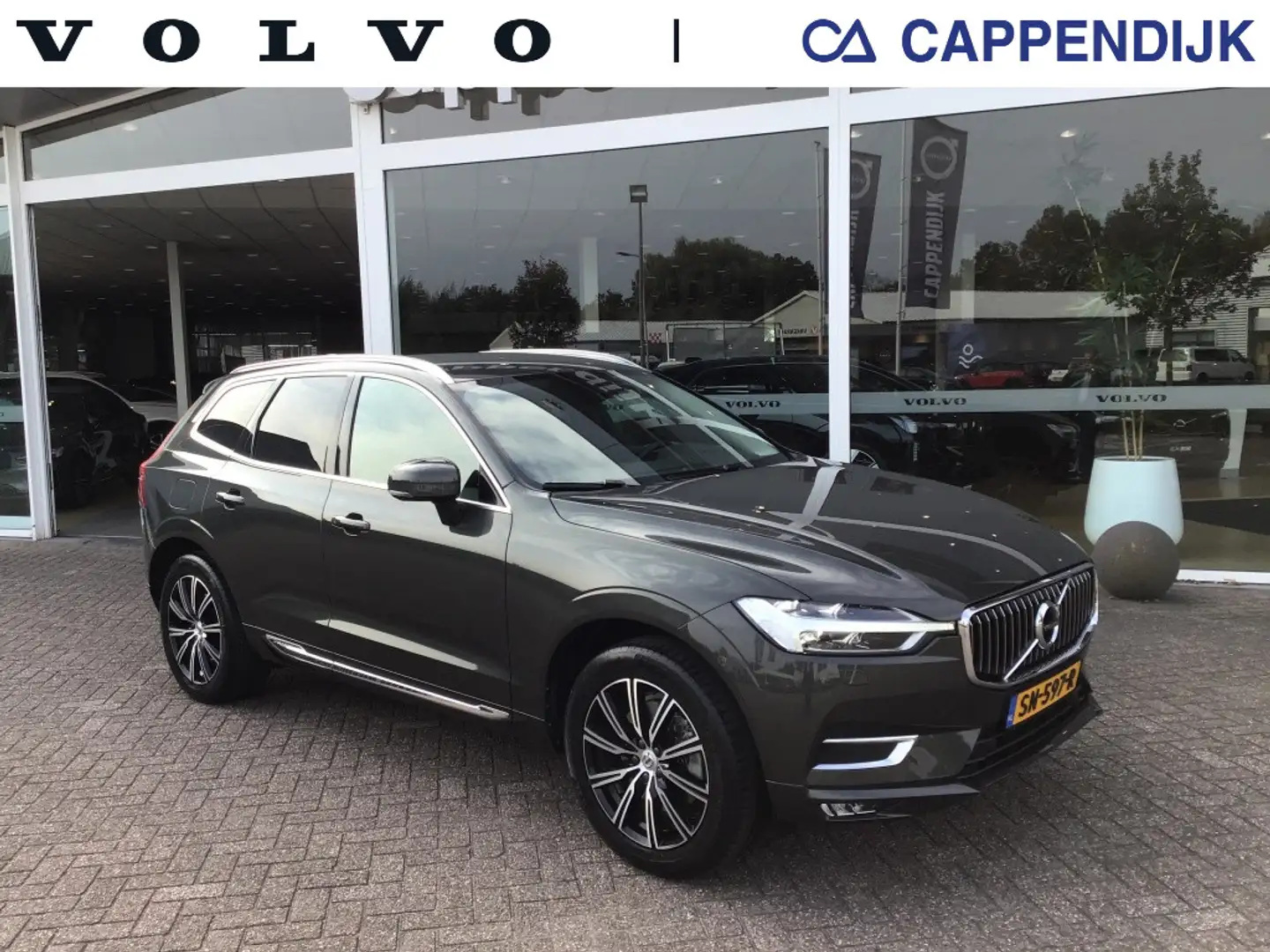 Volvo XC60 2.0 T5 AWD Inscription Luxury luchtvering Grijs - 1