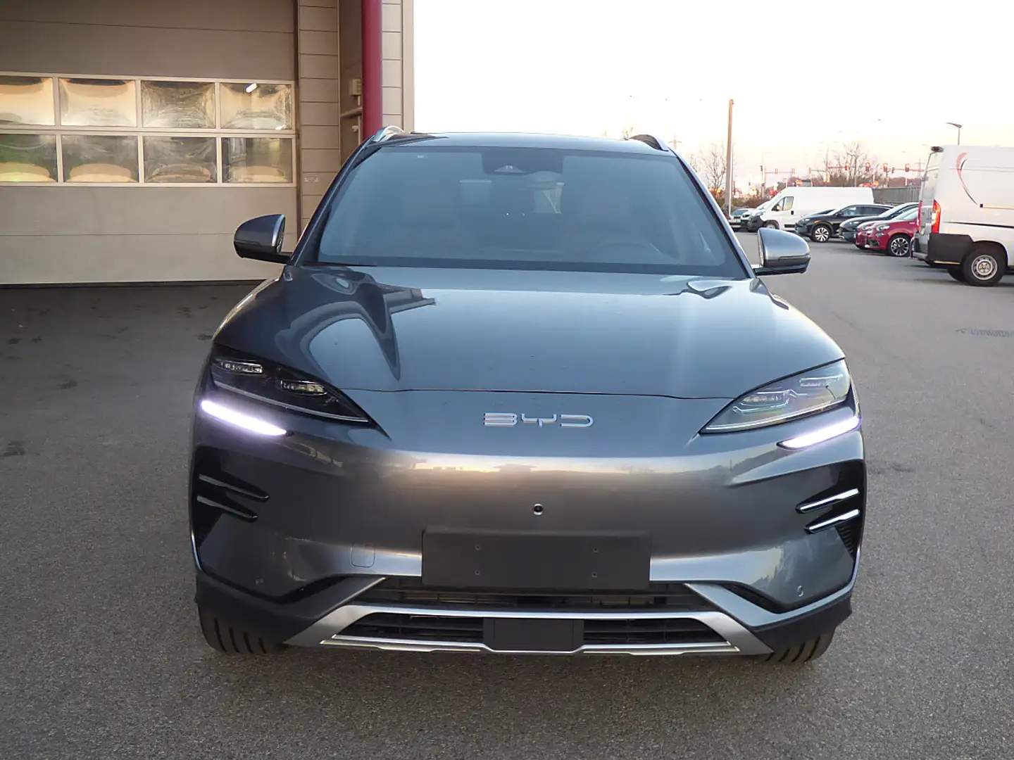 BYD Seal U Comfort Österreich Paket 71.8 kWh Grau - 2