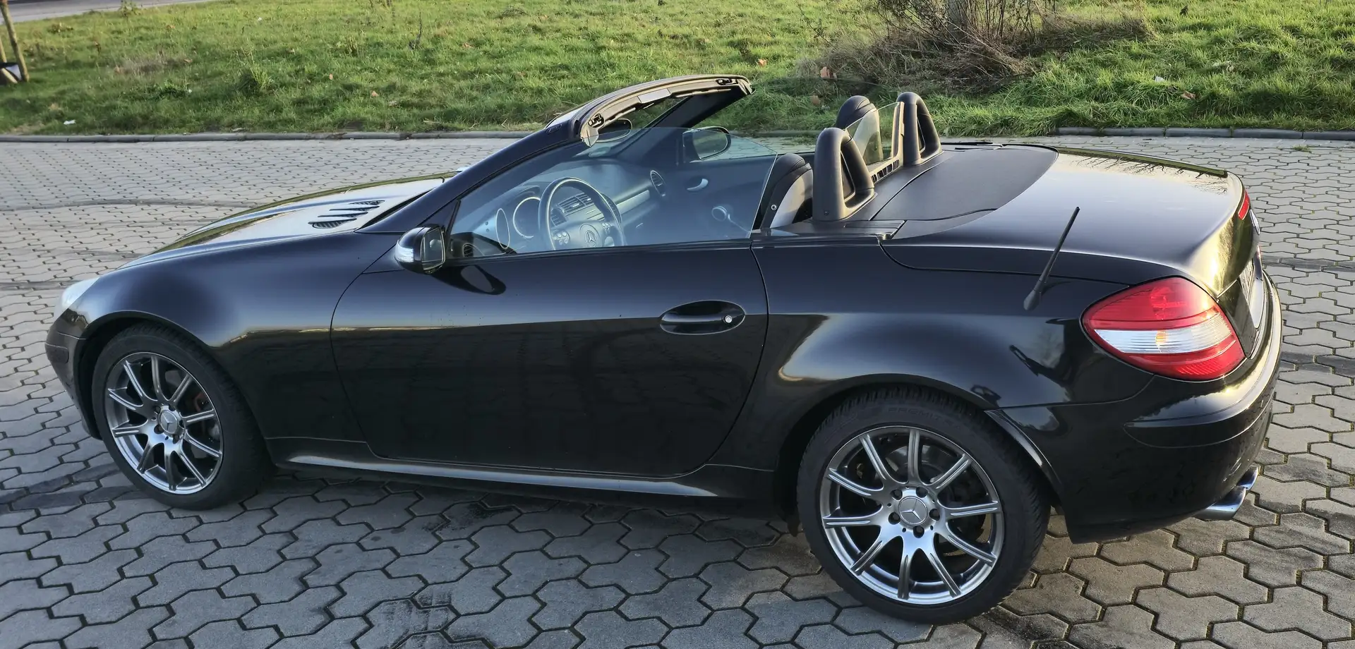 Mercedes-Benz SLK 280 7G-TRONIC Schwarz - 2
