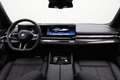 BMW i5 Touring eDrive40 M Sport Edition 84 kWh Schwarz - thumbnail 3