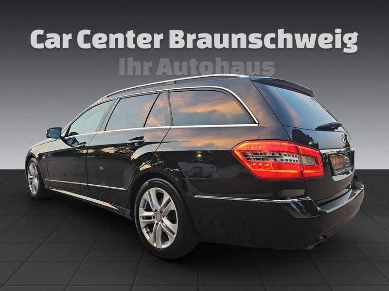 Mercedes-Benz E 350 CDI T BlueEfficiency Avantgarde — photo 5