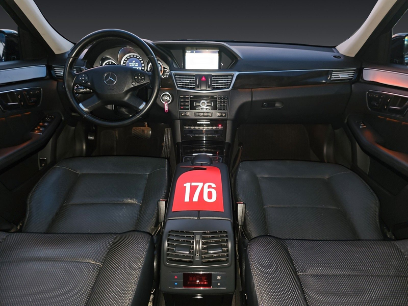 Mercedes-Benz E 350 CDI T BlueEfficiency Avantgarde — photo 10