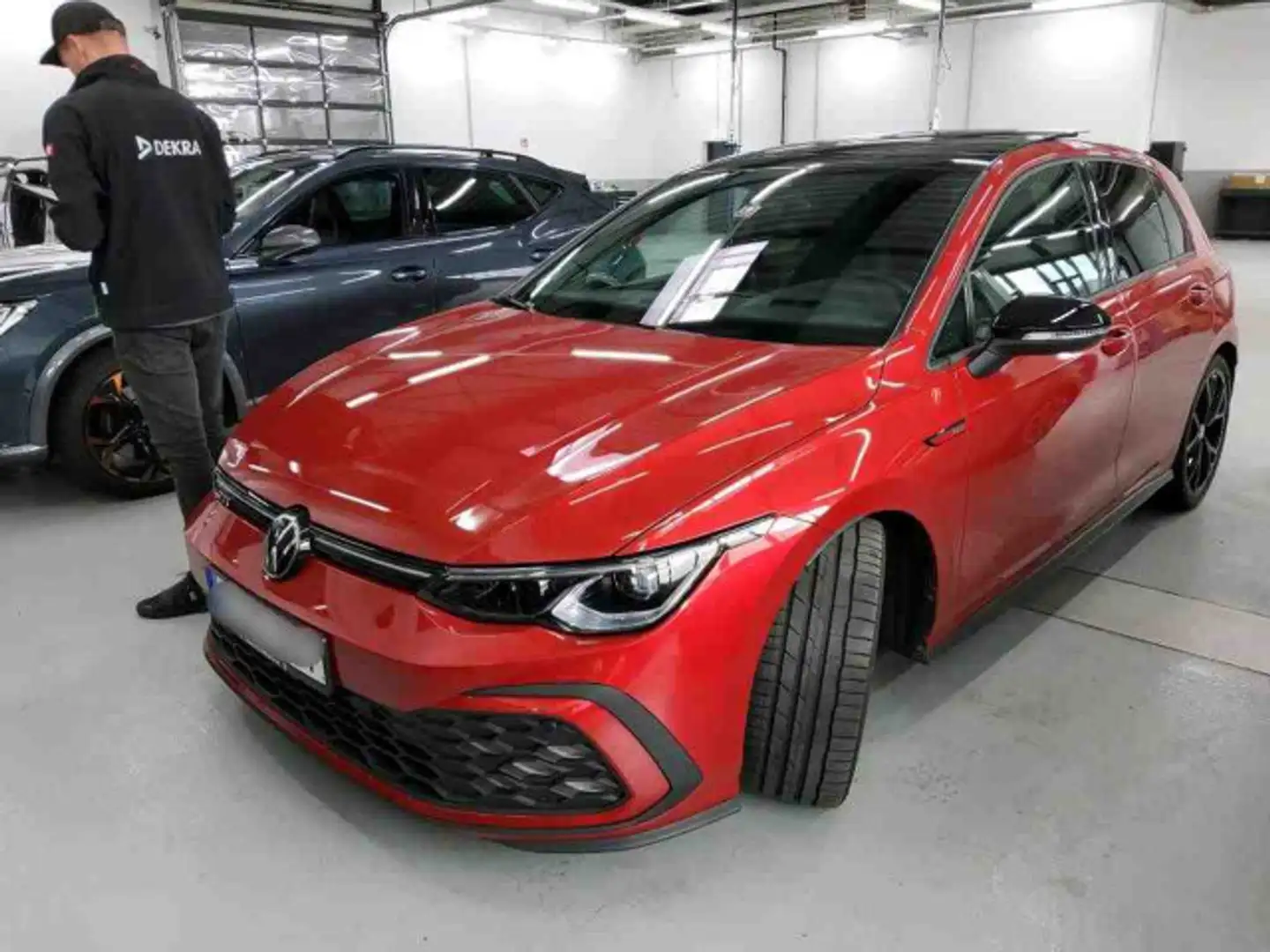 Volkswagen Golf GTI Golf VIII GTI 2.0 TSI DSG *Black Style*PANO*19"* Rot - 2
