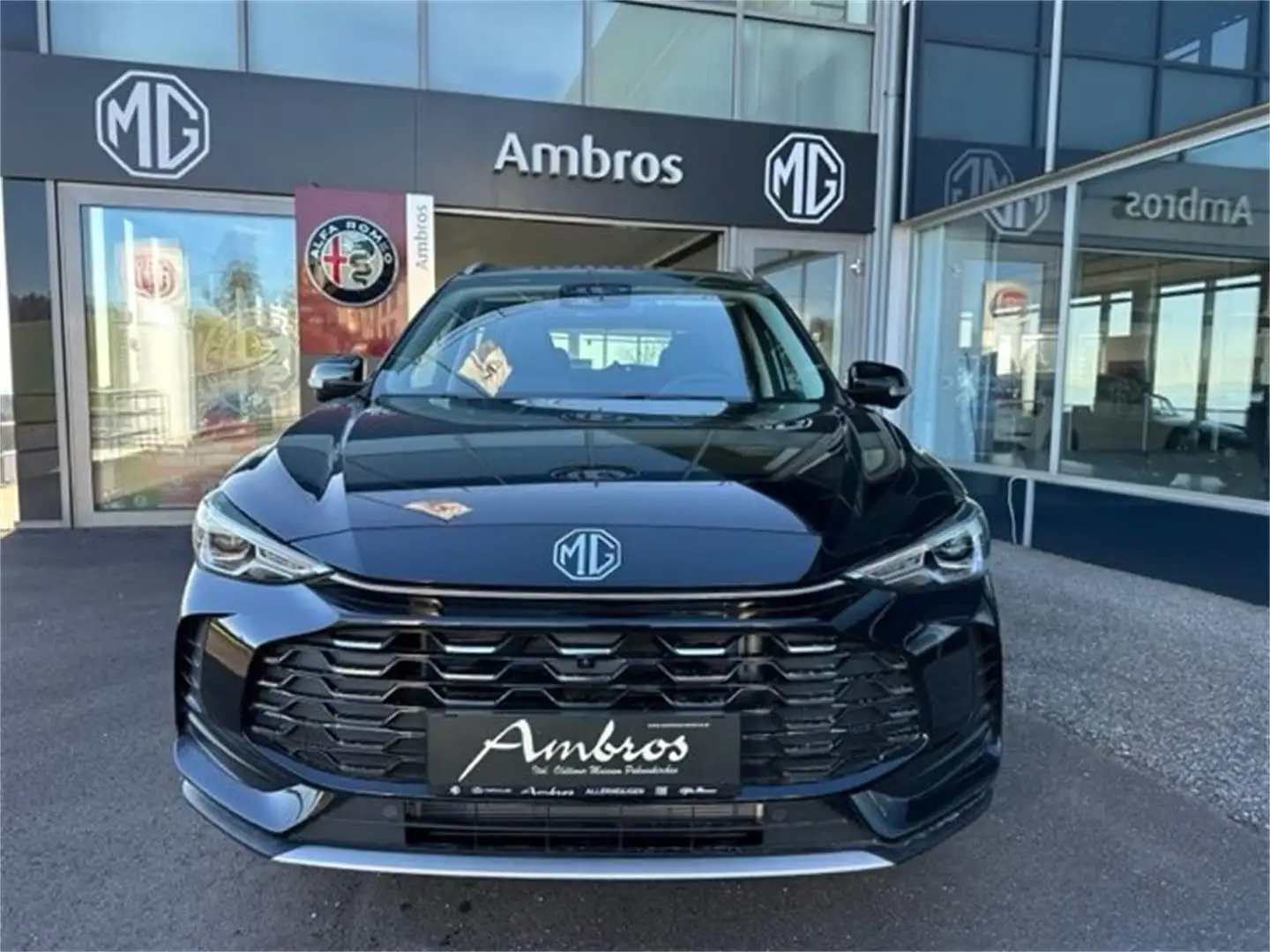 MG ZS HEV+ Luxury - LAGERND - Winterräder Gratis Schwarz - 2