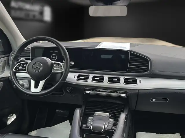Mercedes-Benz GLE view 15