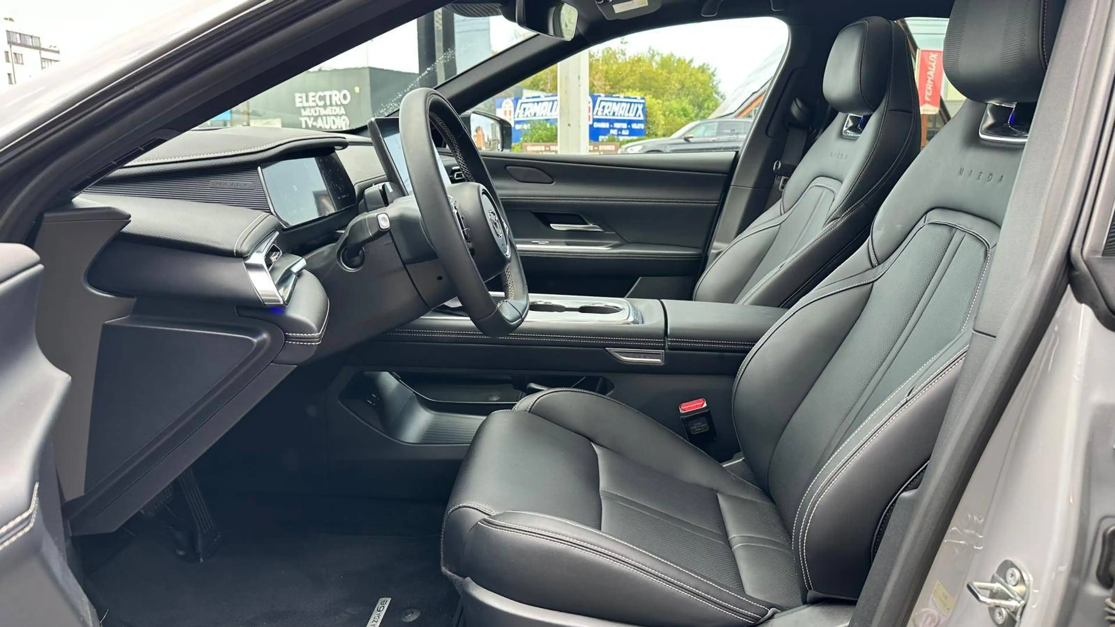Mazda 6e 6e 68.8 kWh Takumi Takumi — photo 4