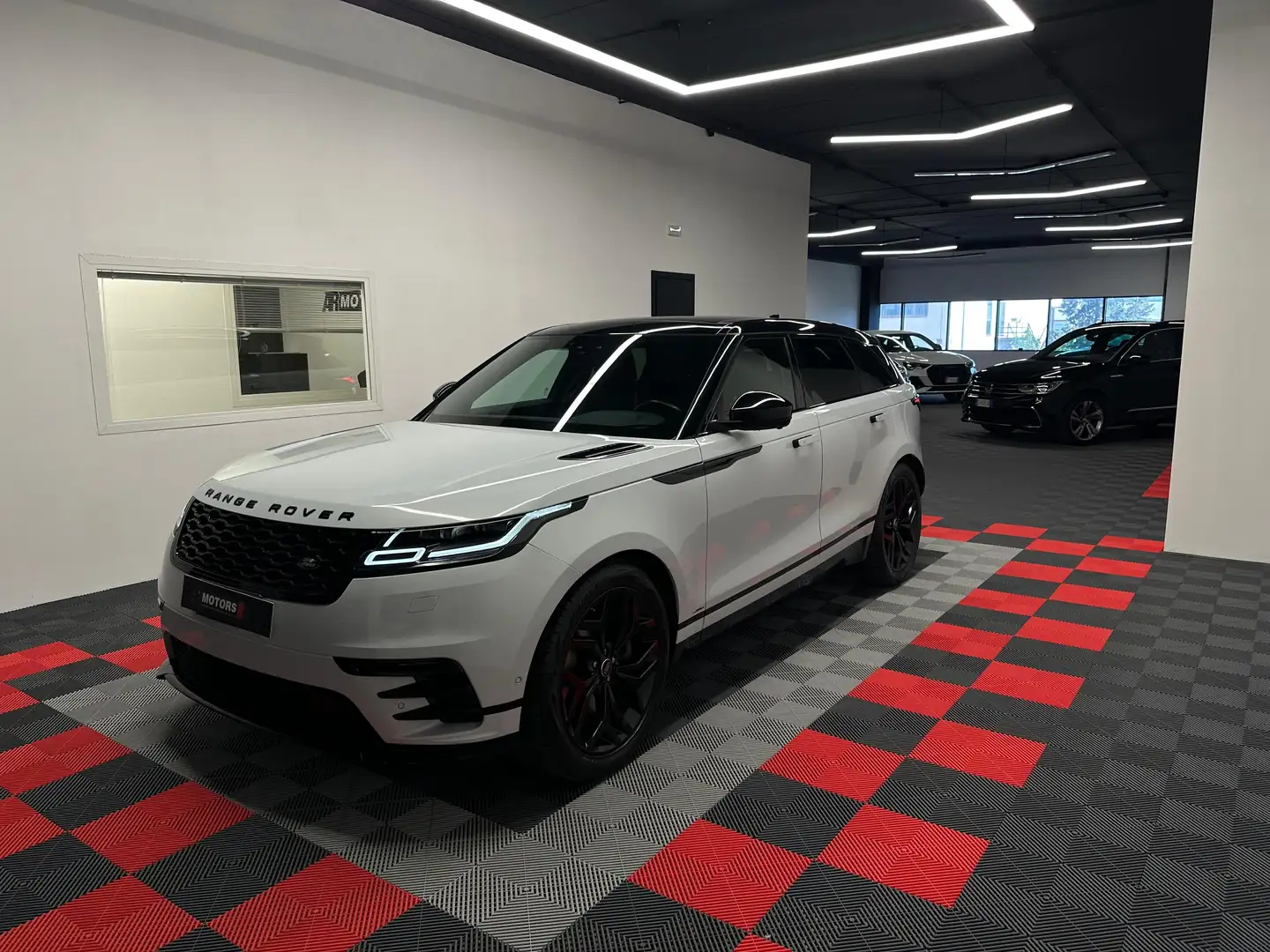 Land Rover Range Rover Velar Range Rover Velar 3.0d V6 R-Dynamic HSE 300cv my20 Bianco - 2