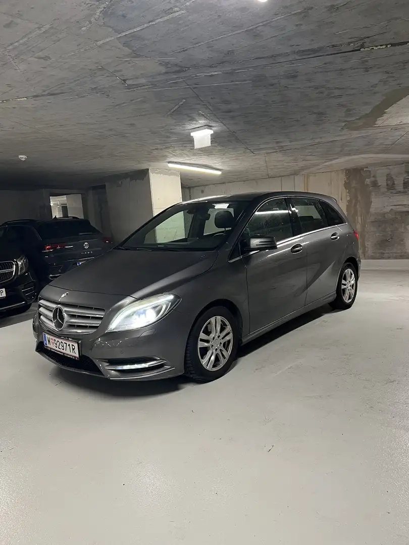 Mercedes-Benz B 200 CDI BlueEfficiency DPF Aut. - 1
