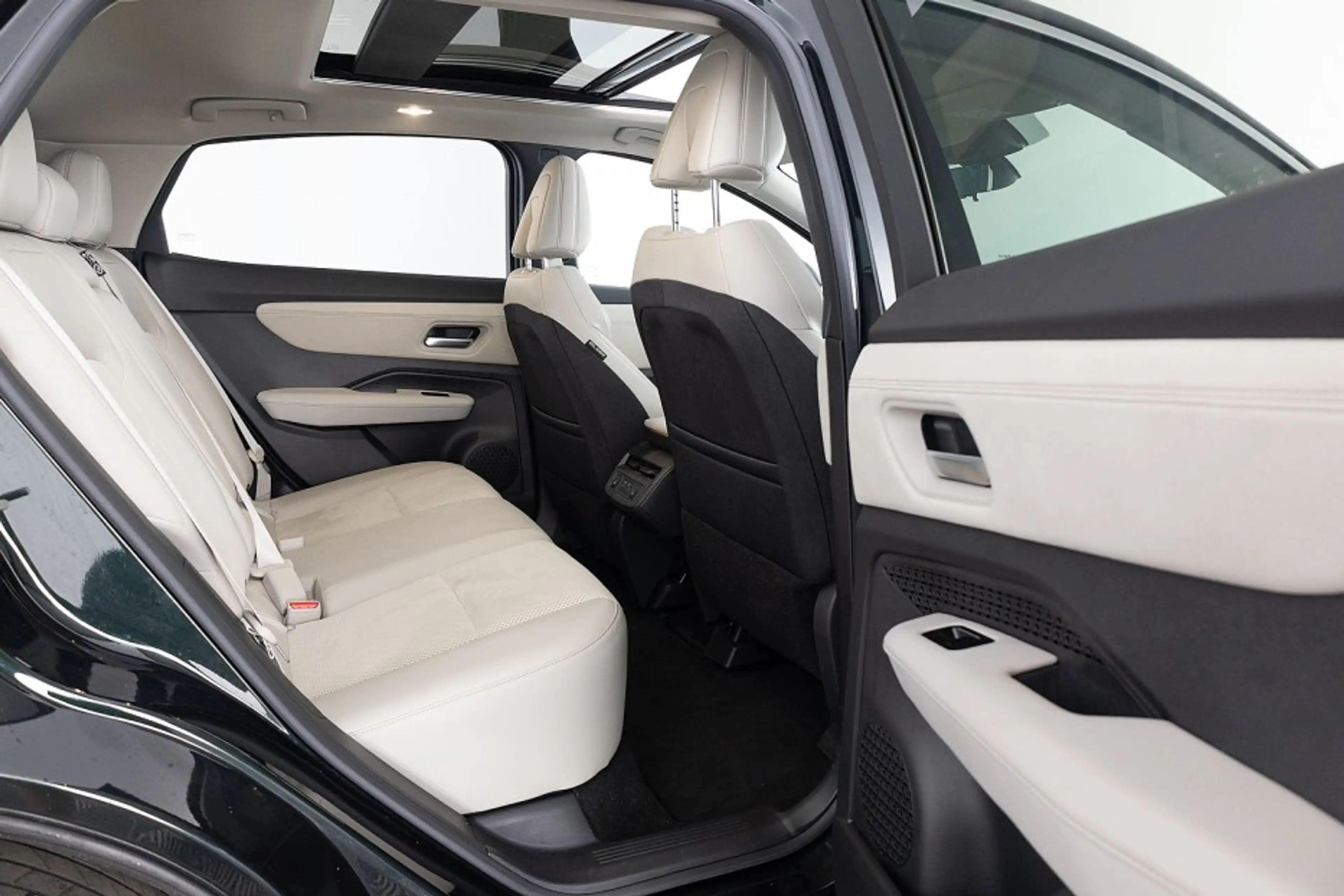 Nissan Ariya Advantage Edition Plus 91 kWh | PANORAMADAK | LEDE — photo 8