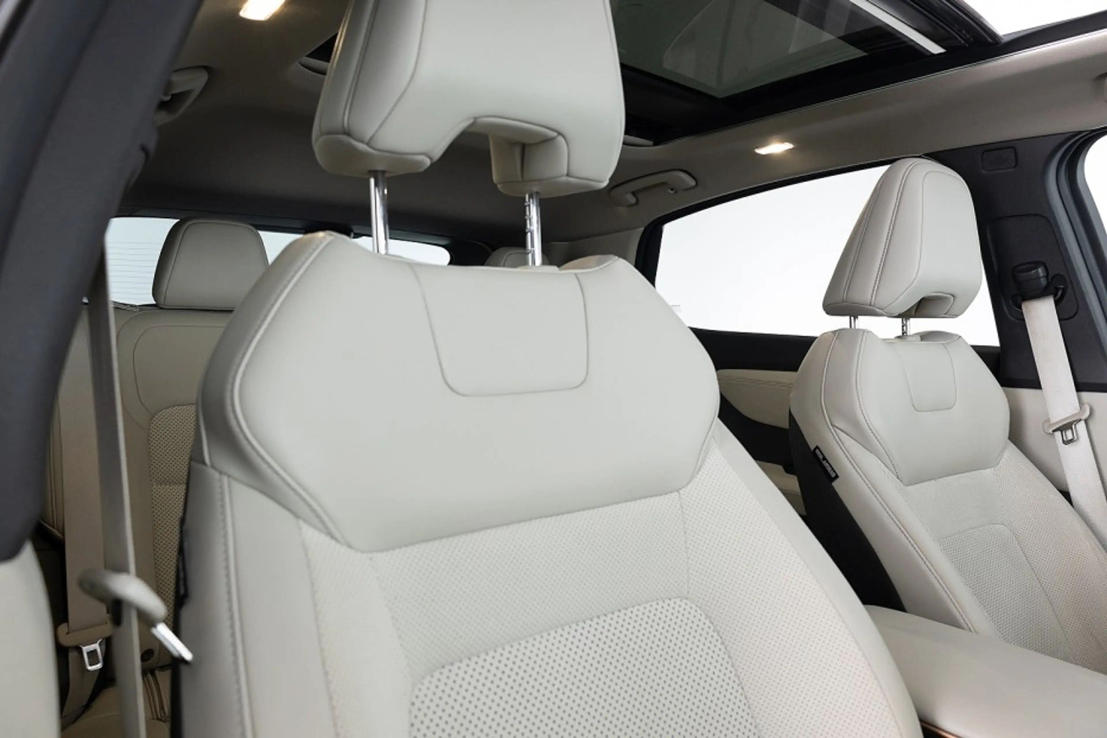 Nissan Ariya Advantage Edition Plus 91 kWh | PANORAMADAK | LEDE — photo 6