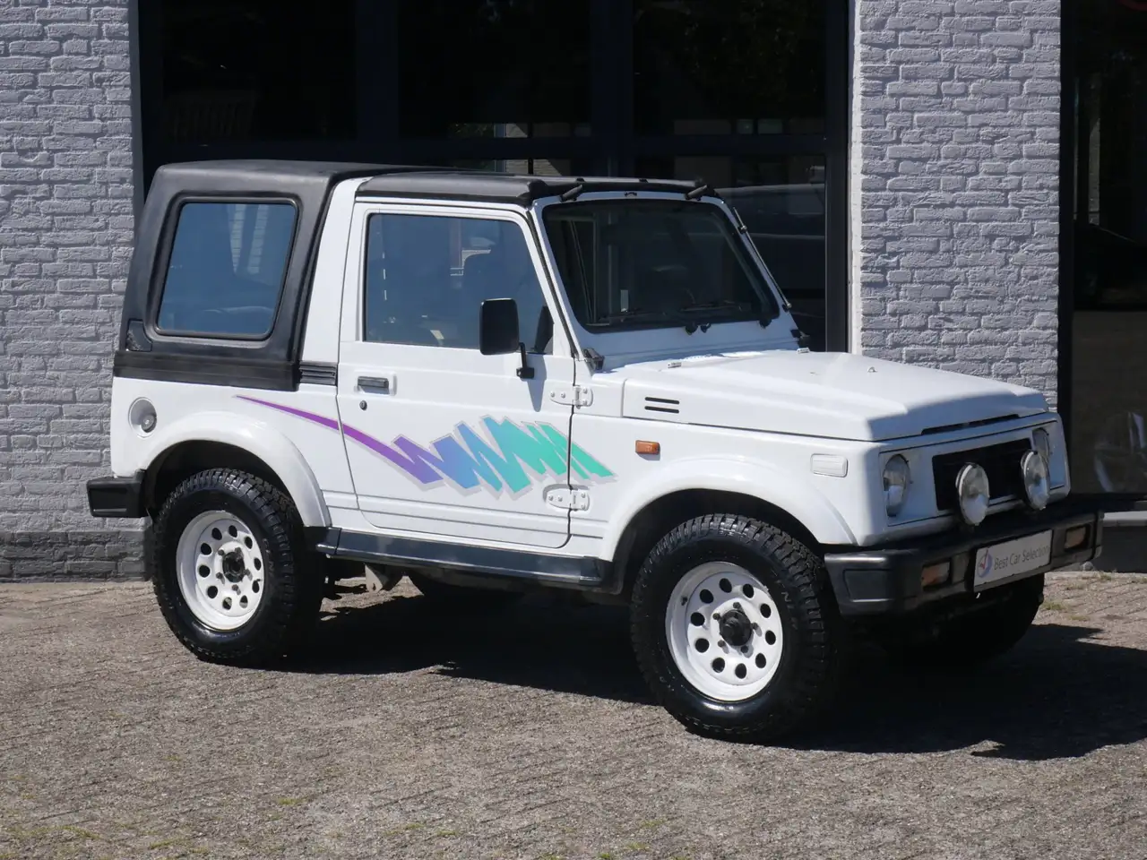 Suzuki Samurai 4x4 1.3 Cabrio 127.000km !!! 4 Persoons, foto 4