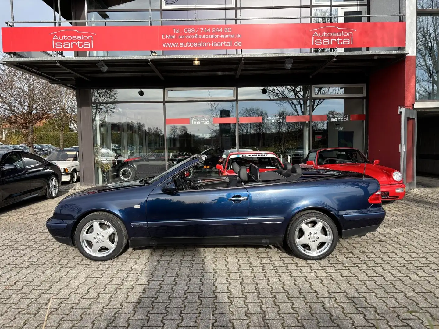 Mercedes-Benz CLK 320 - Elegance - Top Zustand Blau - 1