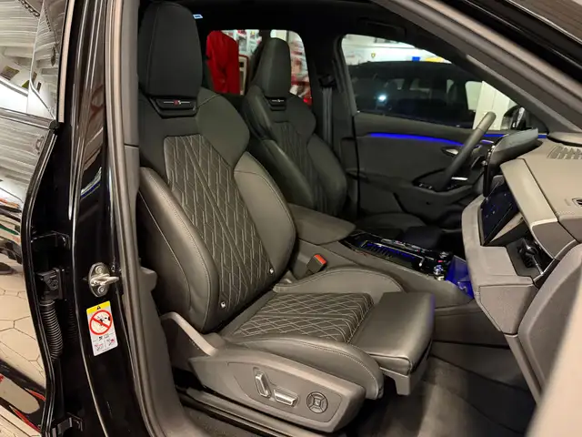 Audi Q6 e-tron performance 225 kW Panorama Anhängerkupplung Ansicht 44