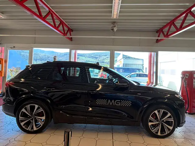 Audi Q6 e-tron performance 225 kW Panorama Anhängerkupplung Ansicht 6