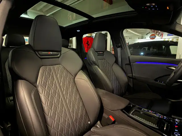 Audi Q6 e-tron performance 225 kW Panorama Anhängerkupplung Ansicht 45